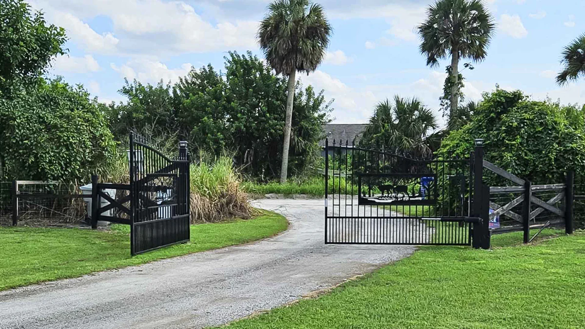 5 Mistakes People Make When Installing Automatic Swing Gates